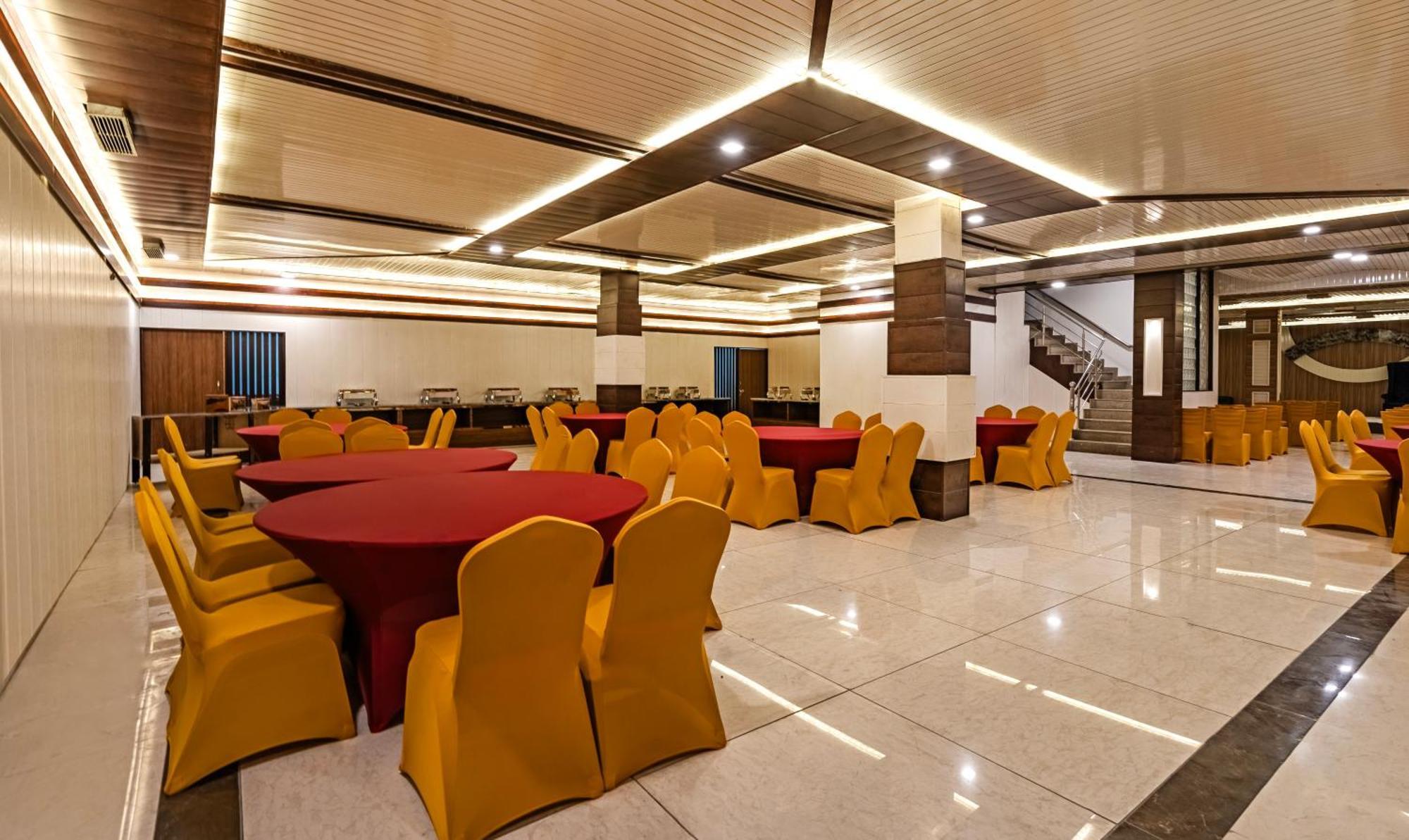 Treebo Chandigarh Grand Exterior photo