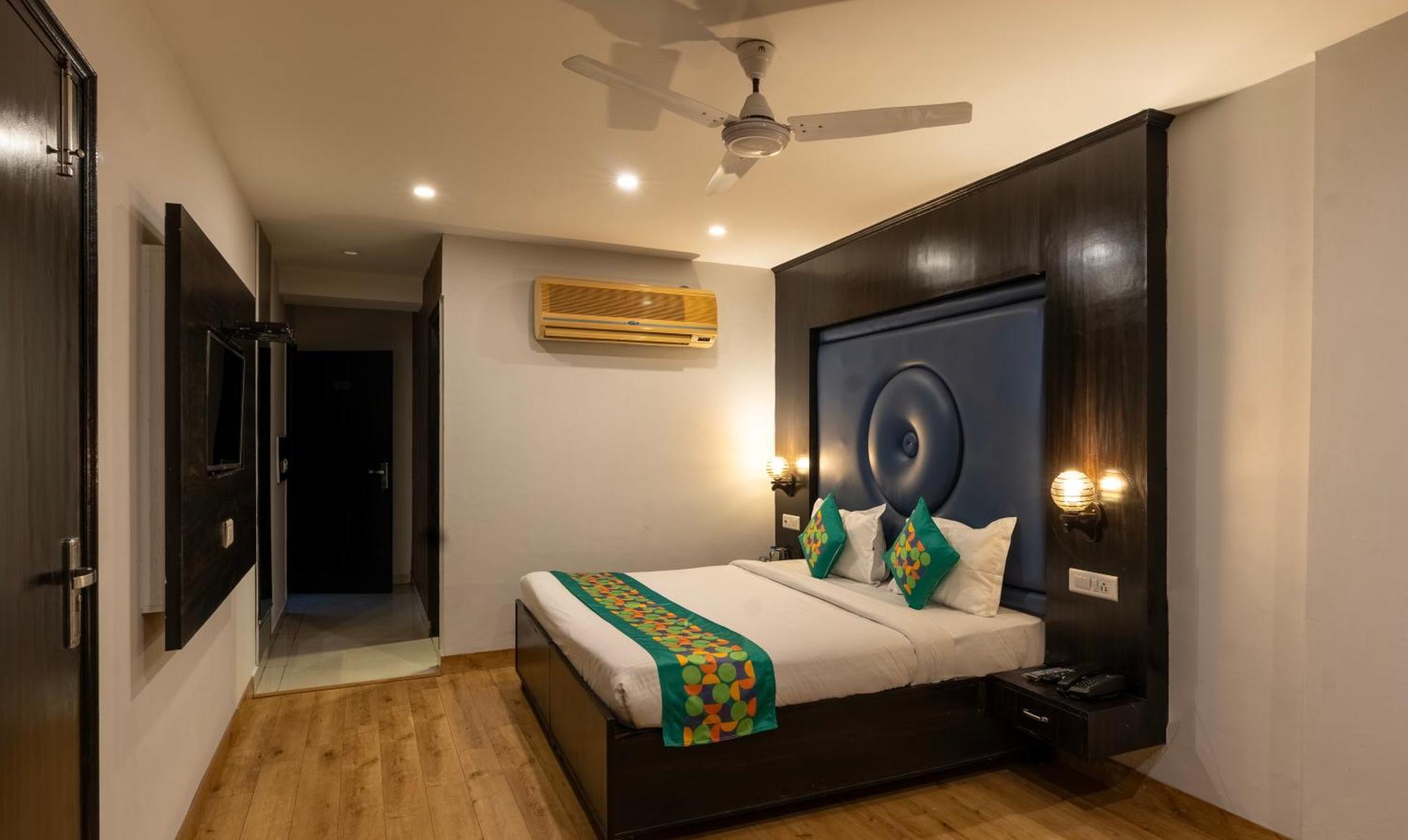 Treebo Chandigarh Grand Exterior photo